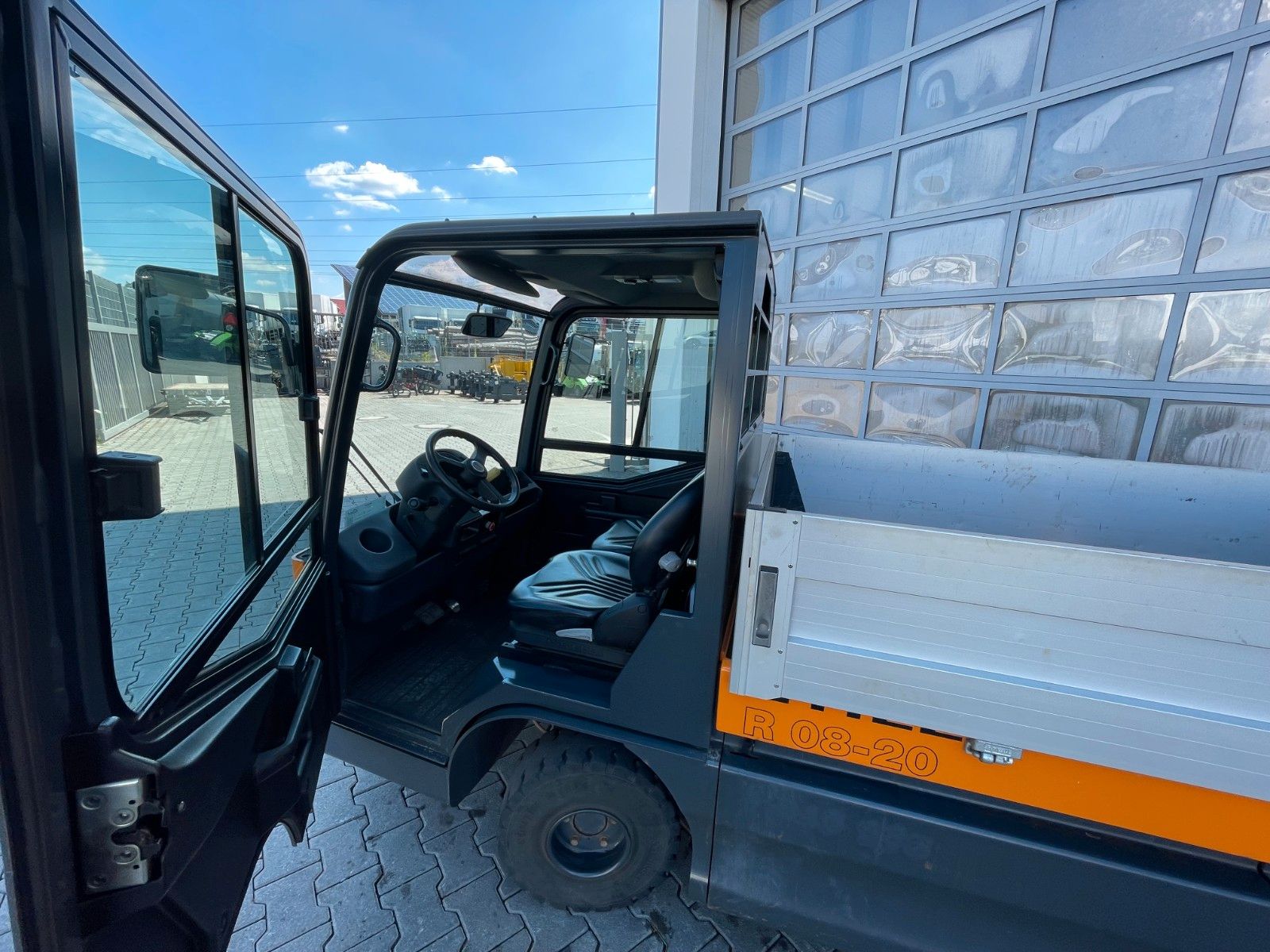 Fahrzeugabbildung Andere Still R08-20 / nur 558h! / 2024 / 2.000kg