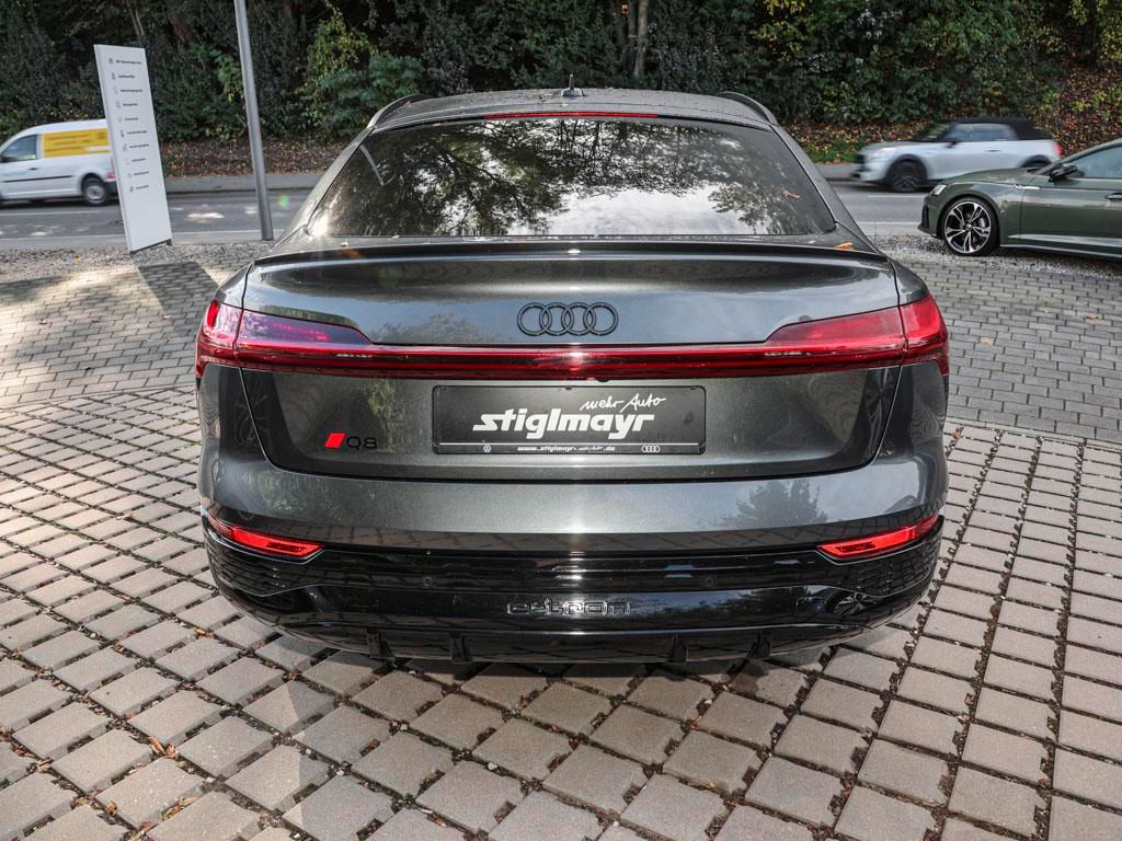 Audi Q8 e-tron Sportback edition S-line 55 ACC+MATRIX imagem 2