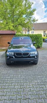 BMW X3 xDrive18d Facelift  - BMW X3: Facelift
