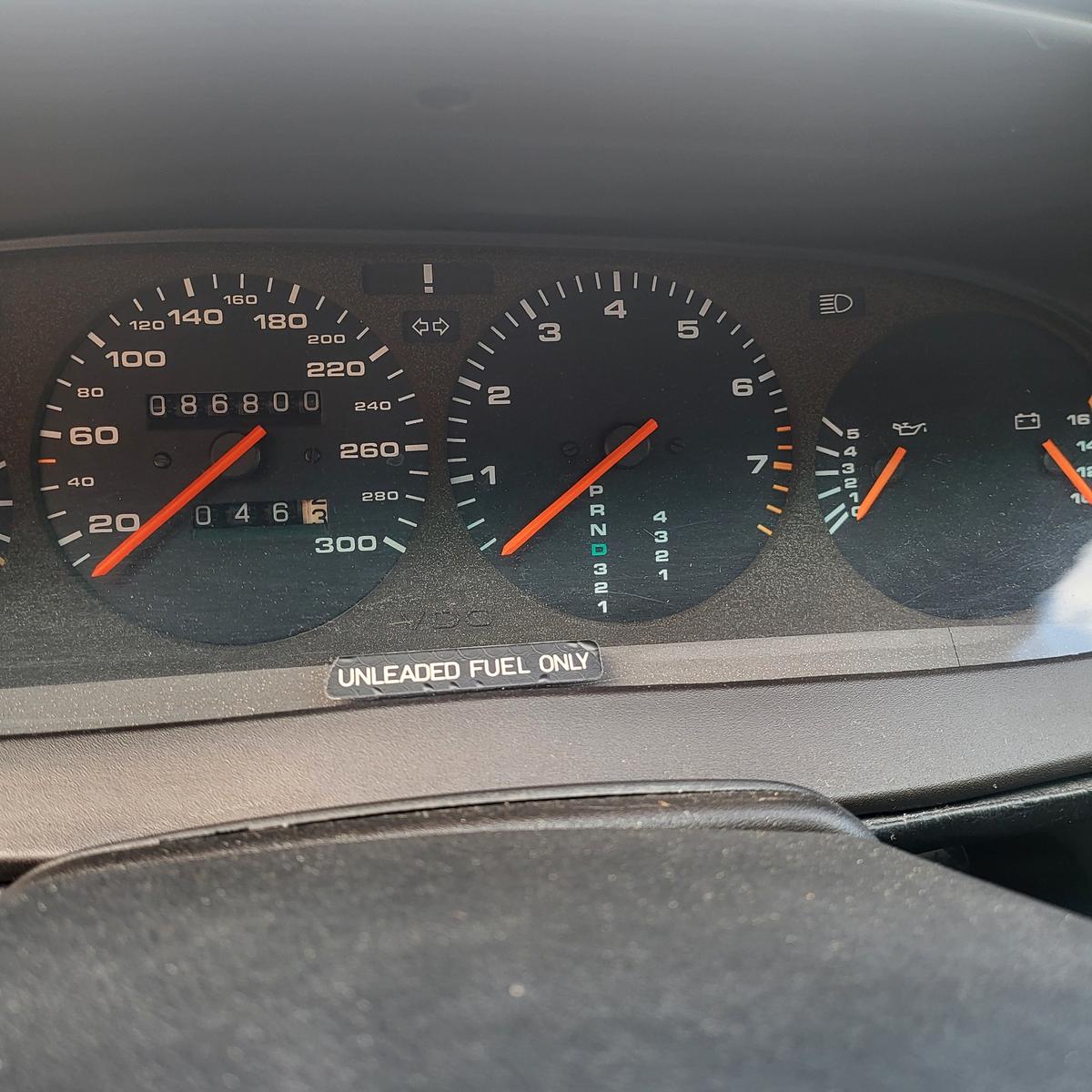 Porsche 968 in Sternrubin/Schwarz extrem selten TOP 