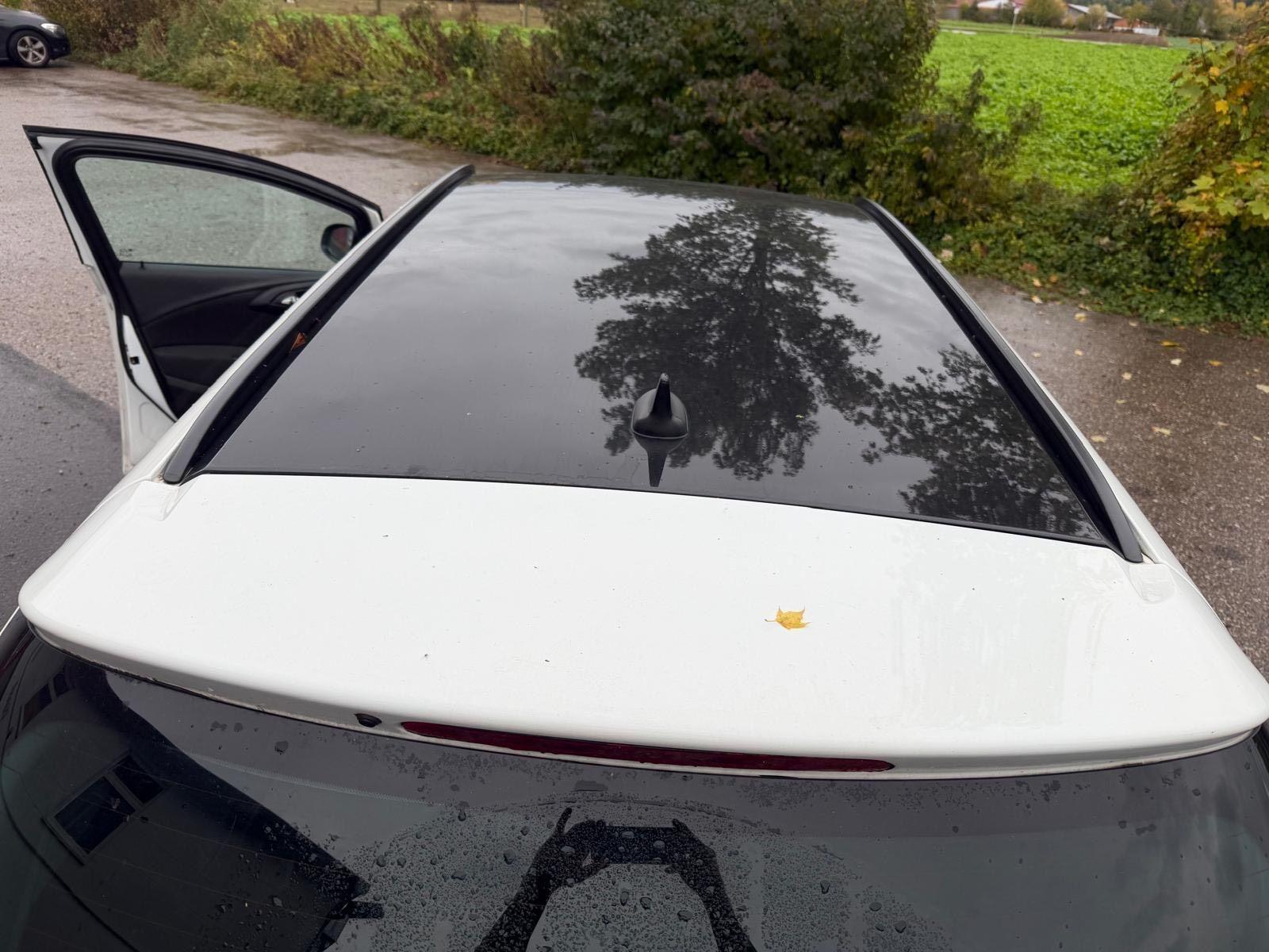 Opel Astra 2015 — photo 8