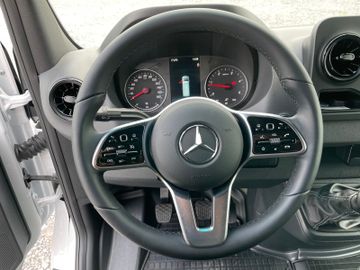 Fahrzeugabbildung Mercedes-Benz Sprinter III 317 CDI / RWD / AWD / Kam.