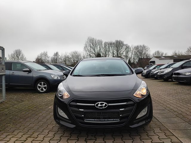 Hyundai i30 blue Classic