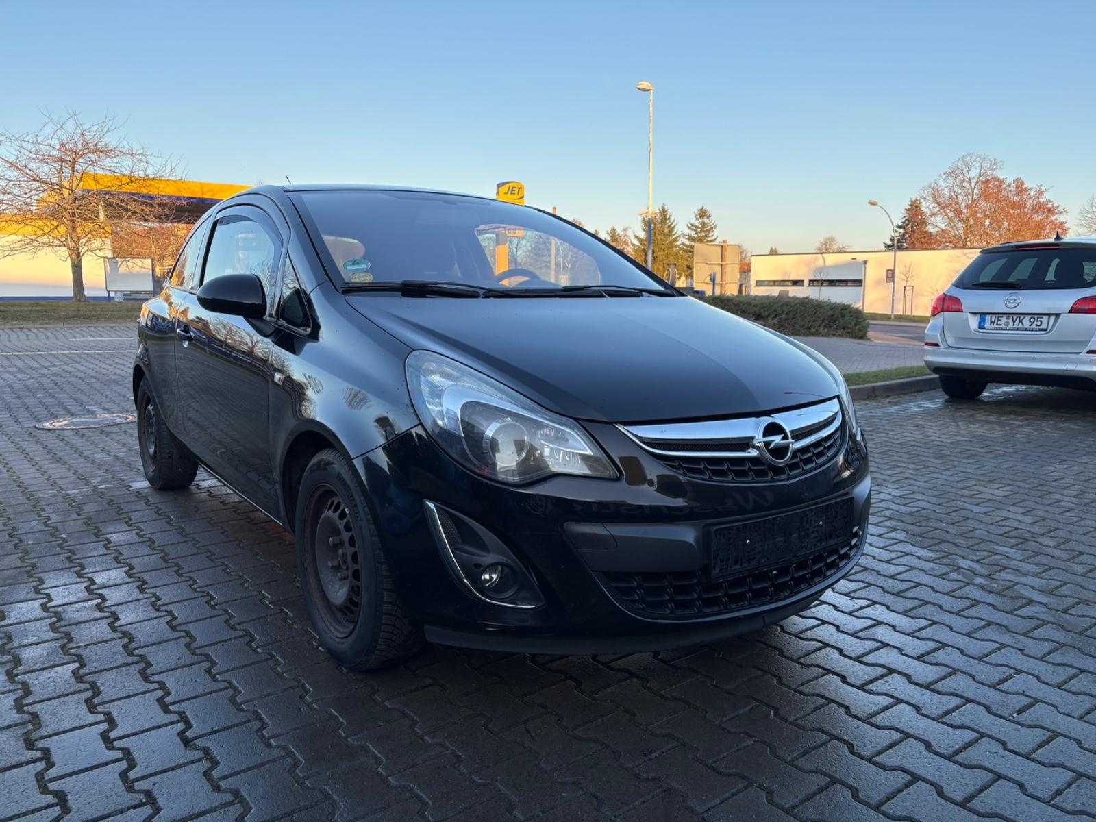 Opel Corsa 1.4 Edition 74kW
