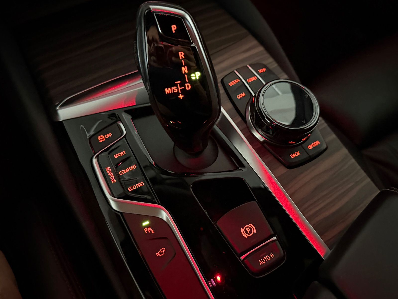 Fahrzeugabbildung BMW 540 d xDrive SPORT Line/360*/LED/HuD/H&K/ACC