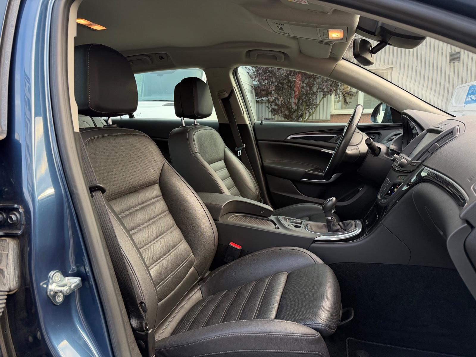 Opel Insignia LPG/Benzin Sports Tourer Business