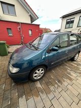 Renault Scenic RT 1.6 16V RT - Renault Scenic aus 1999