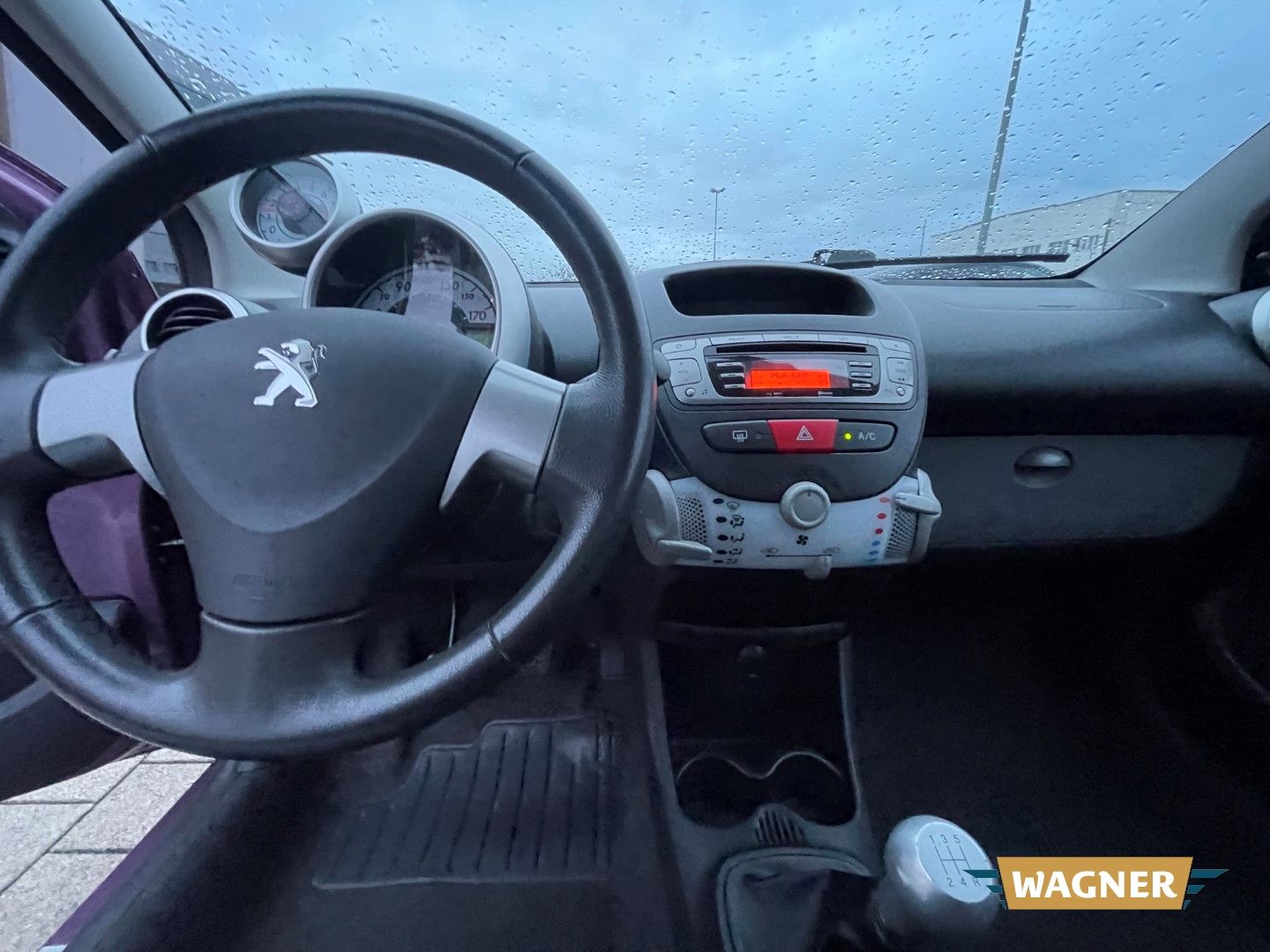 Fahrzeugabbildung Peugeot 107 Envy Klimaanlage Isofix Servolenkung