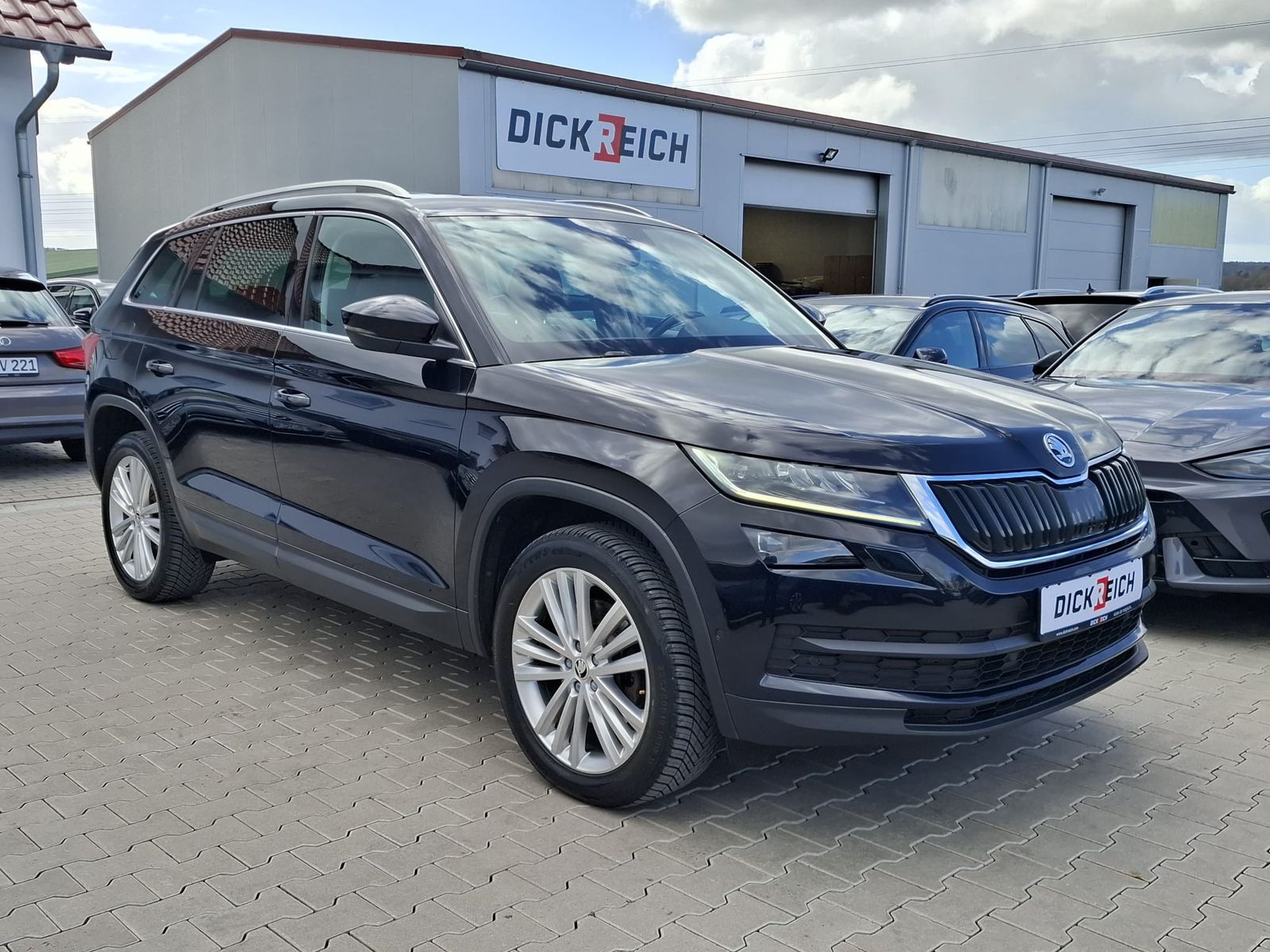 Fahrzeugabbildung SKODA Kodiaq 2.0 TDI 4x4 PANO*StandH*LEDER*CANTON*AHK