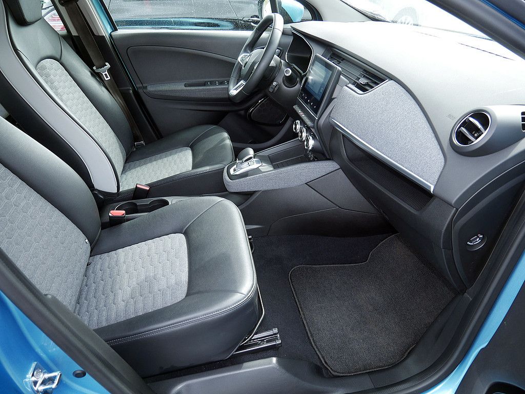 Fahrzeugabbildung Renault ZOE Intens R135 Z.E.50 KLIMA PDC KAMERA NAVI LED