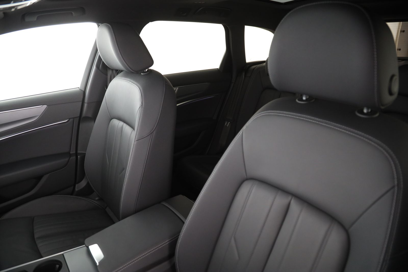 Audi A6 - Bild 14