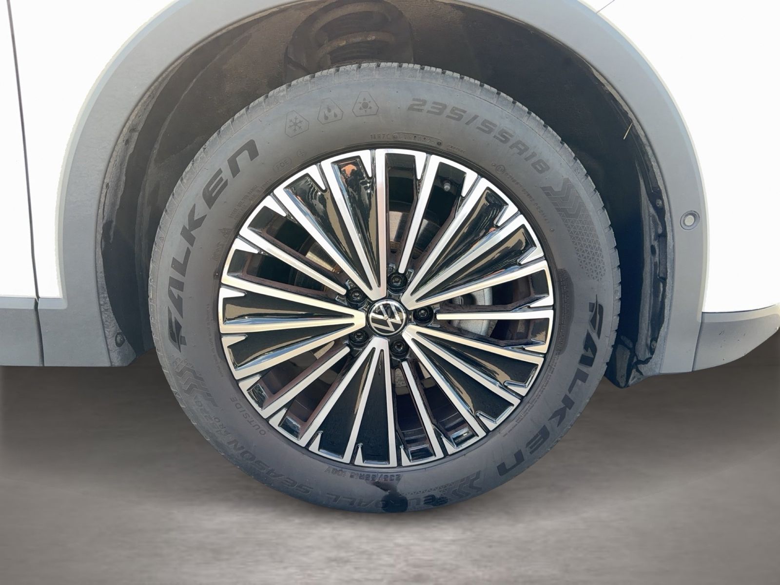 Volkswagen Tiguan - Bild 6