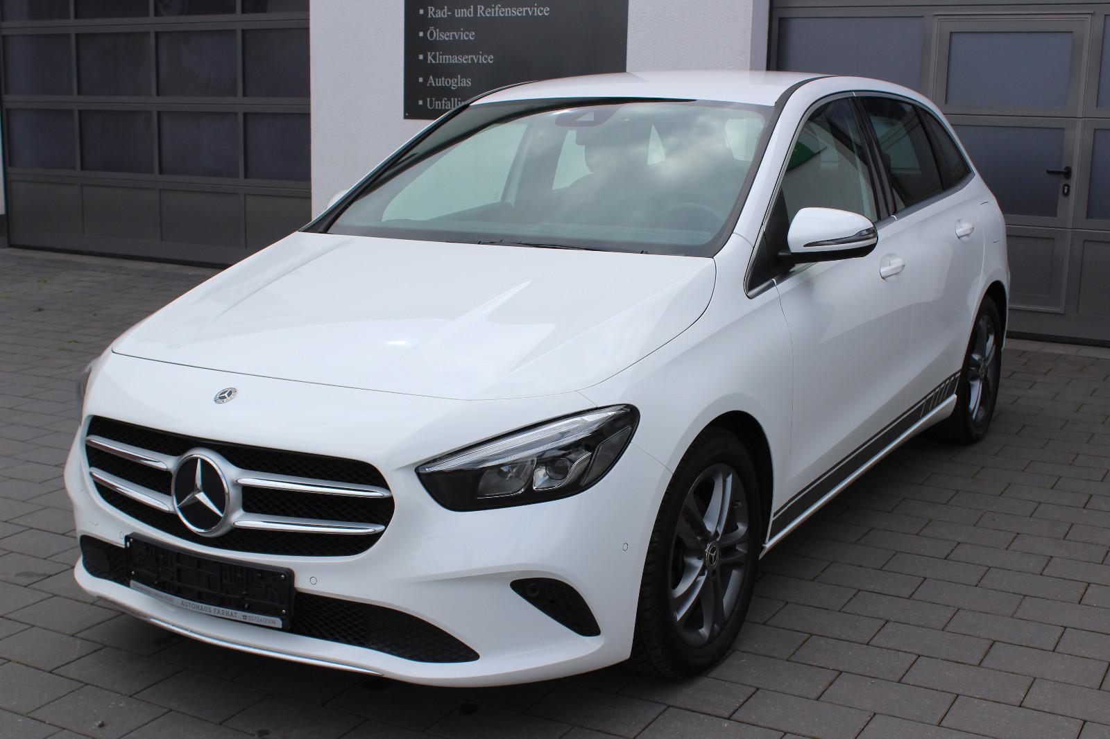 Mercedes-Benz B 180 d Progressive (RÜCKFAHRKAMERA,ERSTE HAND)