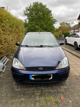 Ford Focus 1.4 - - Ford Focus aus 2002: Kombi