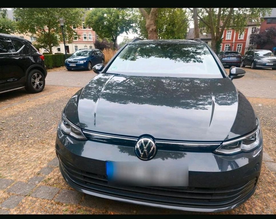 Image of Volkswagen Golf