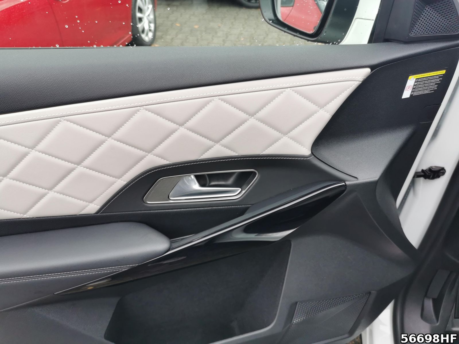 Fahrzeugabbildung DS Automobiles DS7 Crossback Hybrid 4x4, Rivoli