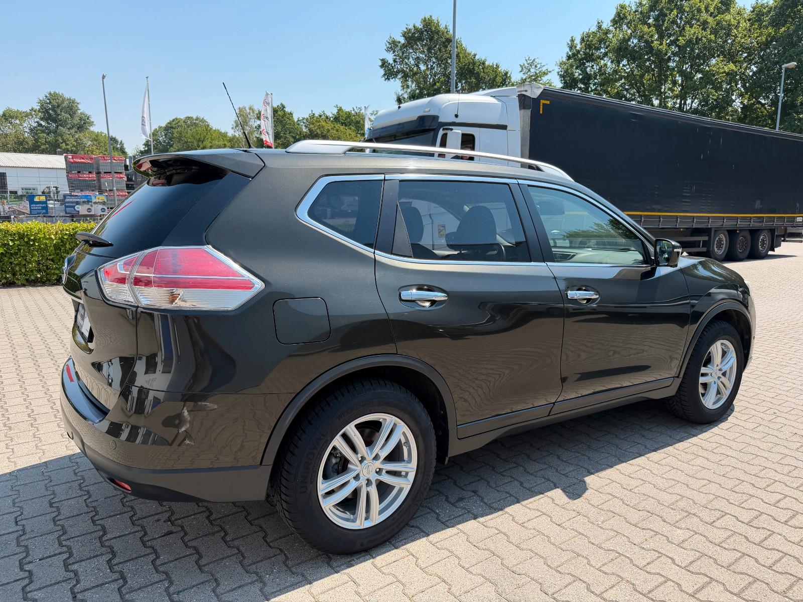 Nissan X-Trail Tekna Garantie *Leder*360° *Pano*Keyless