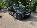 Audi A1 25 TFSI S tronic Sportback - - Audi A1: Standheizung