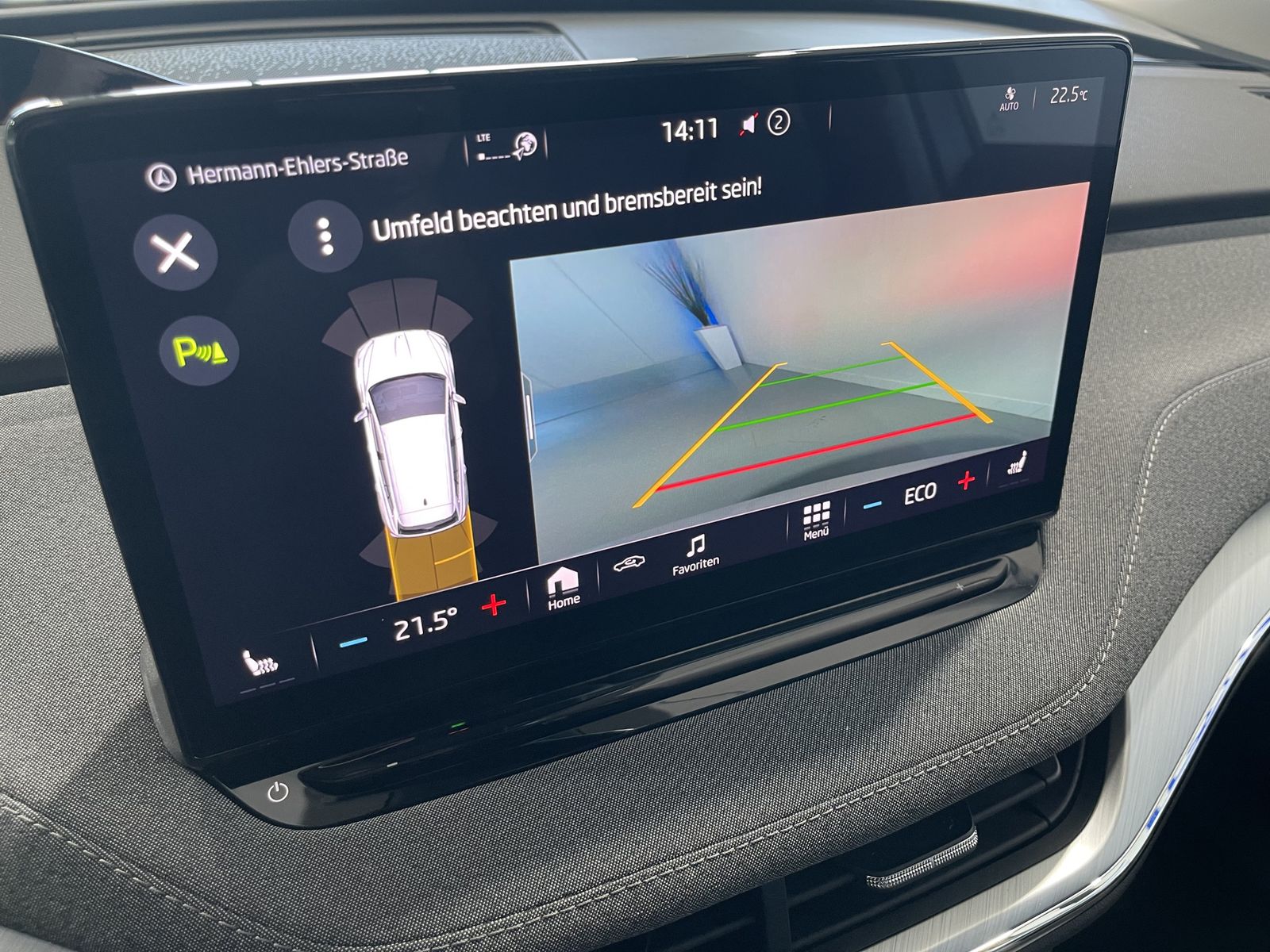 Fahrzeugabbildung SKODA Enyaq 60 Loft*Matrix-Beam*HeadUp*Leder*Cam*