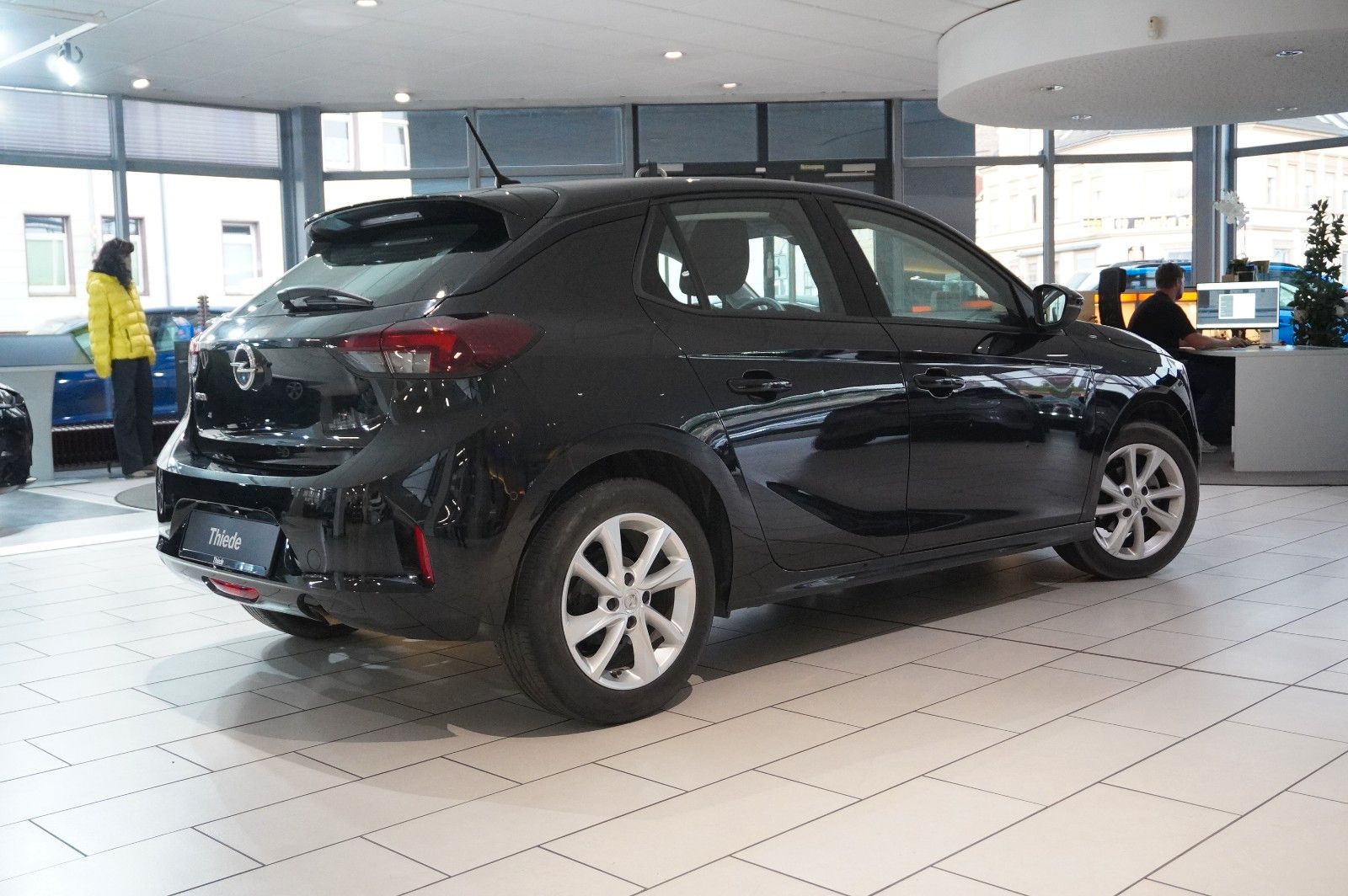 Fahrzeugabbildung Opel Corsa F 1.2 ELEGANCE NAVI/LED/KAMERA/SPORT/DAB+