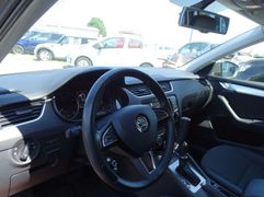 Fahrzeugabbildung Skoda Octavia Combi 1.2 TSI Green tec DSG Style -ROLLS