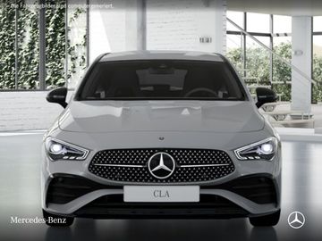 Mercedes CLA 180 Shooting Brake - 6