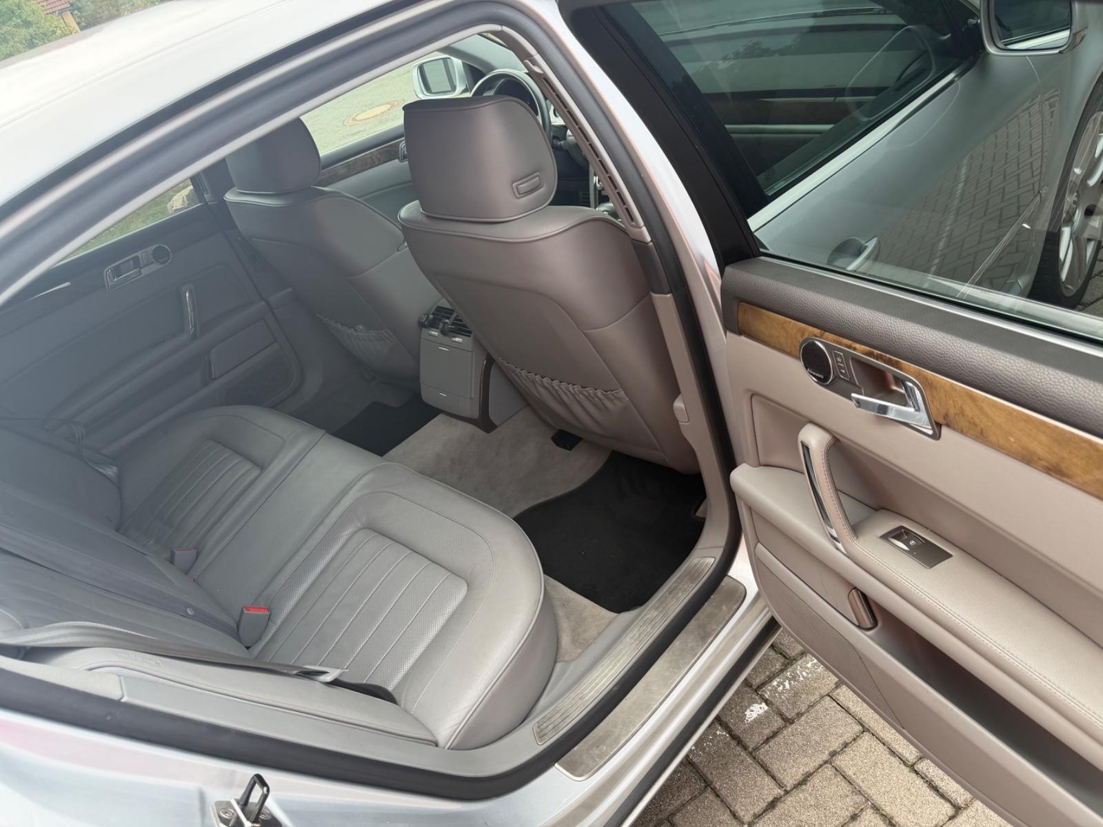 Volkswagen Phaeton 3.0 V6 TDI 4MOTION Tiptronic 5-Sitzer -