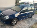 Dacia Logan mit7 Sitzplätzen und frischem Tüf - Dacia Logan in Aachen