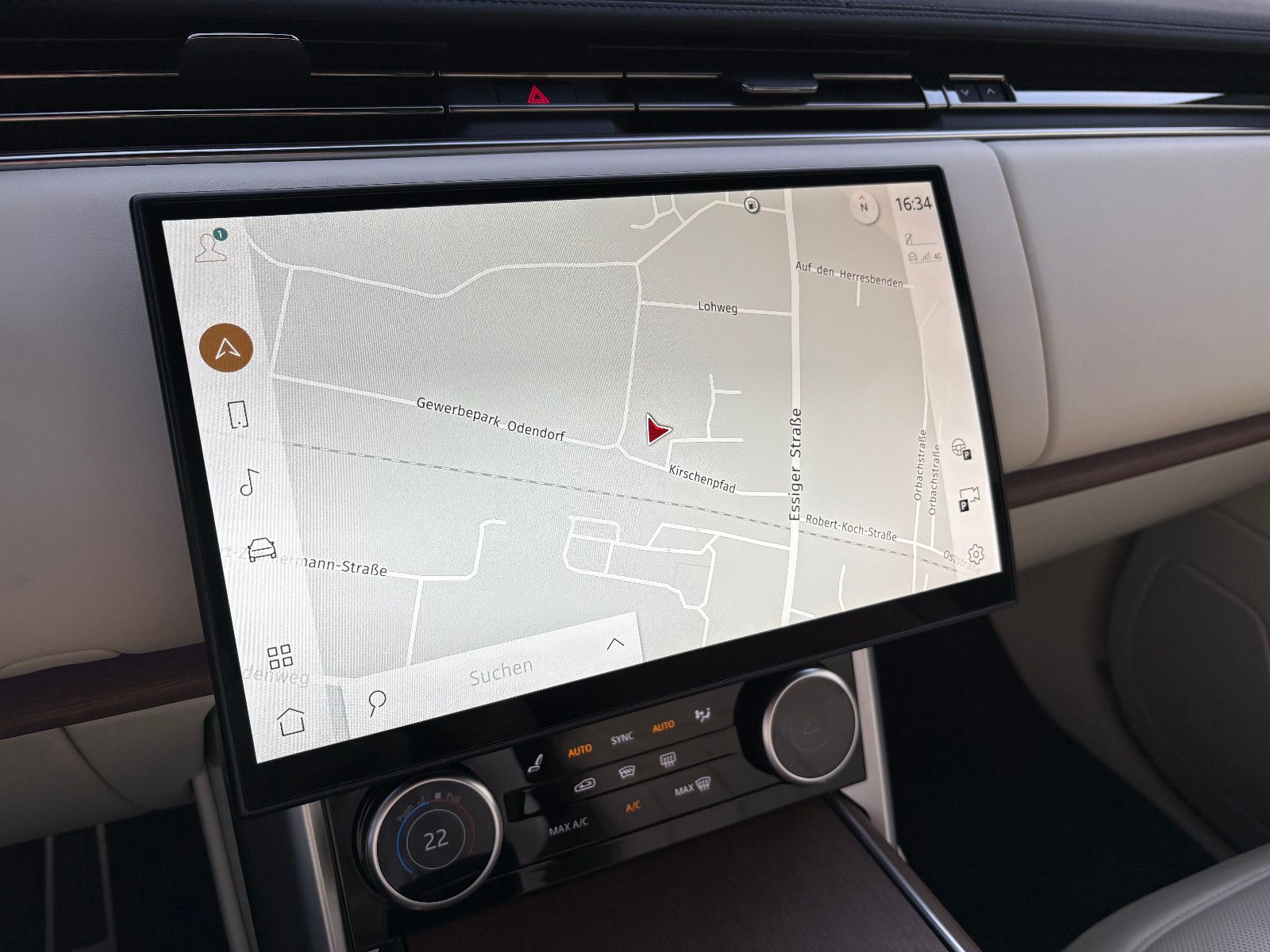 Fahrzeugabbildung Land Rover Range Rover HSE/FOND-TV/MASSAGE/PANO/360°/VOLL