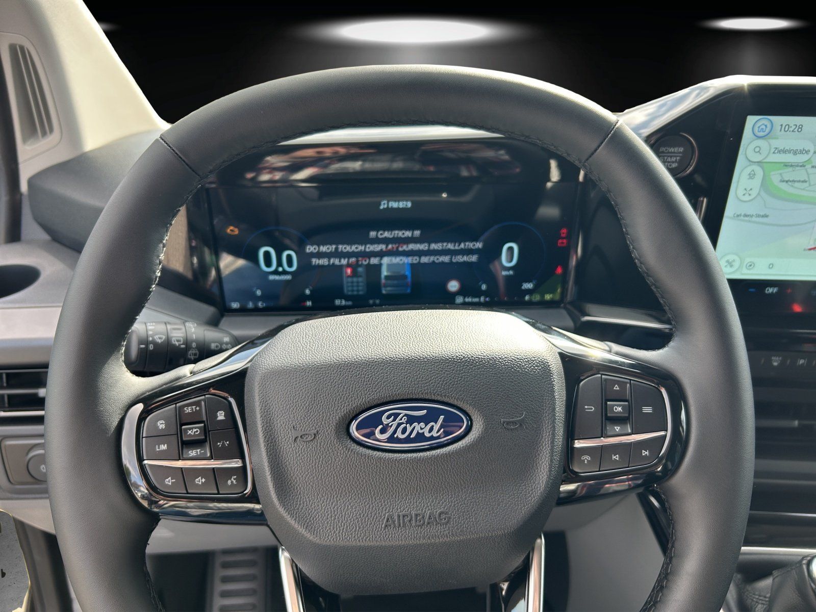 Fahrzeugabbildung Ford Tourneo Custom Sport L1  FGS 3.-5 Jahr
