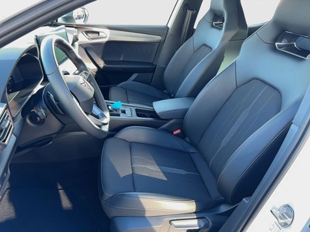 Leon VZ 2.0 TSI DSG PANO 19"VISION PLUS KAMERA A