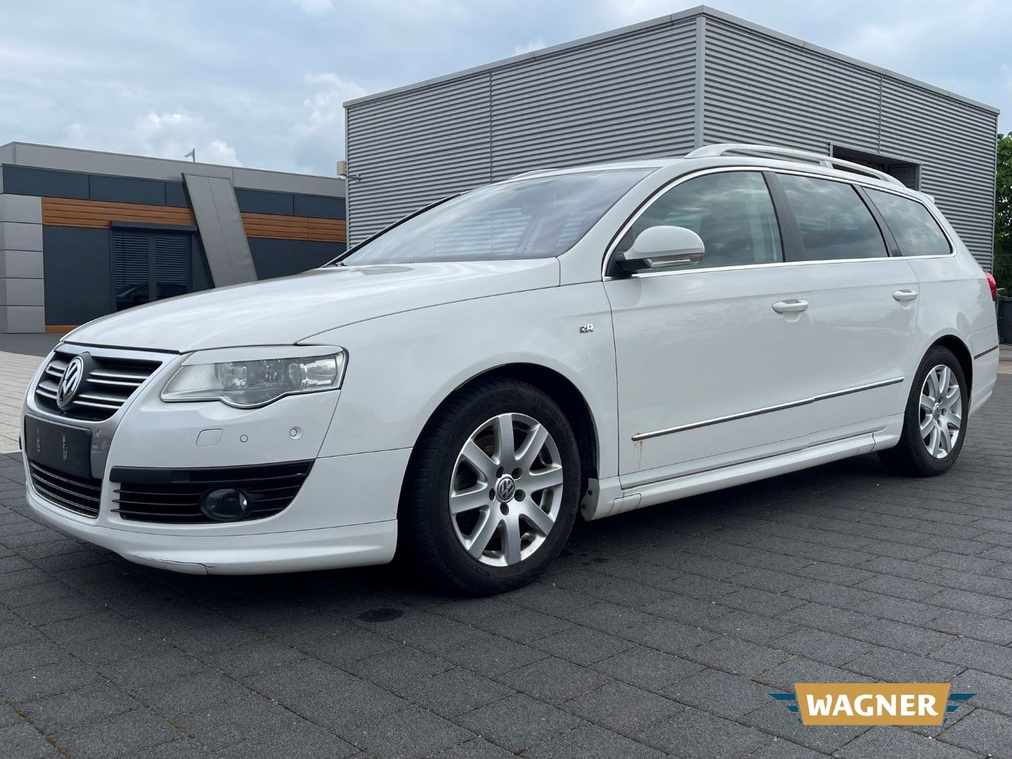 Fahrzeugabbildung Volkswagen Passat Variant Highline R-Line Motorschaden