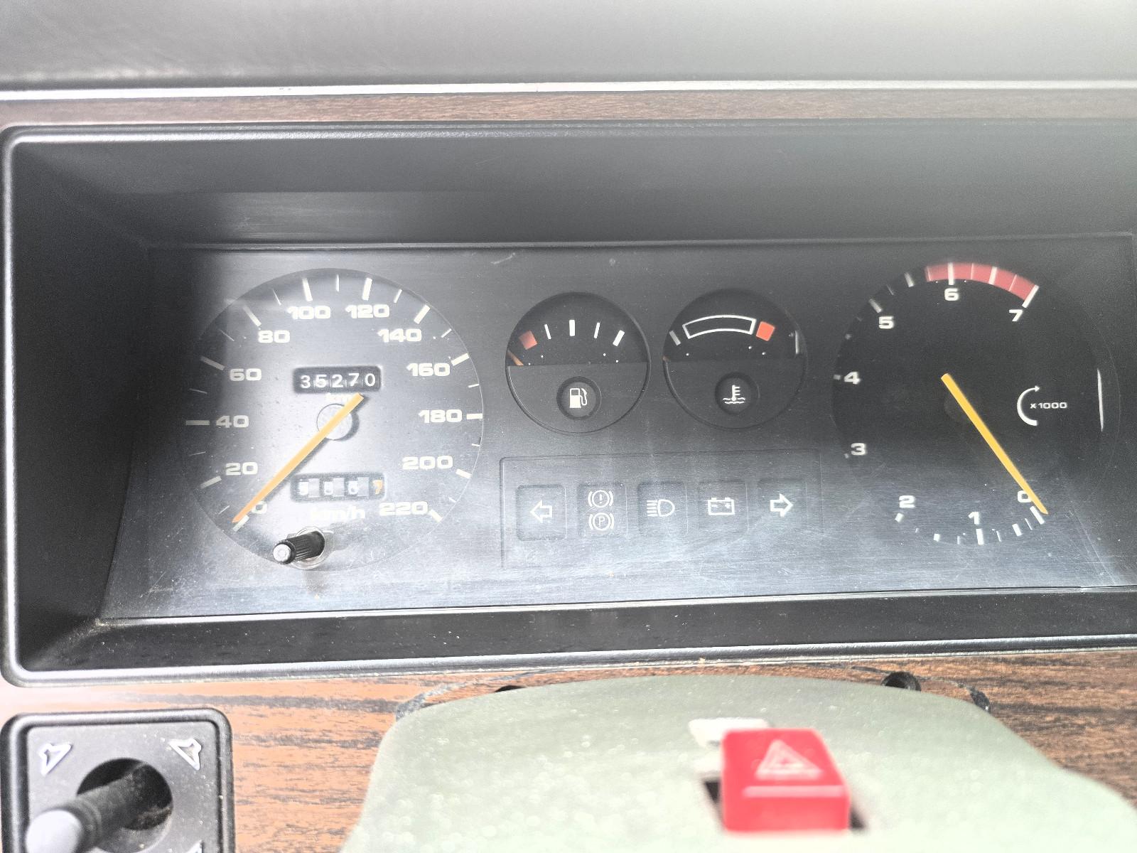 Ford Granada MK3 Leichenwagen / Bestattungswagen