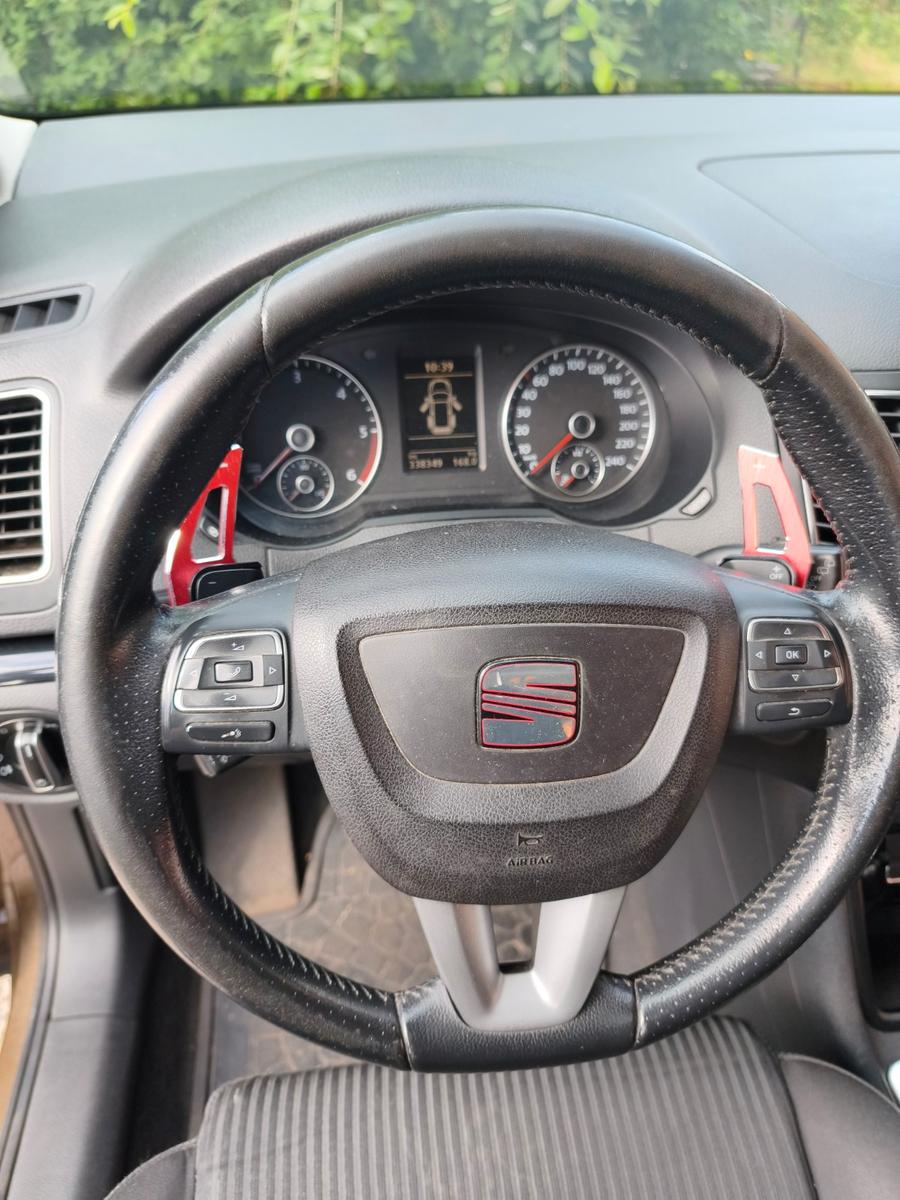 Seat Alhambra 2013 — photo 6