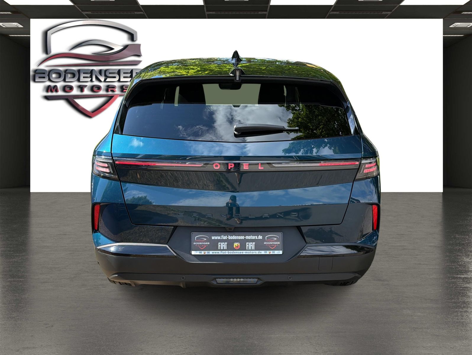 Fahrzeugabbildung Opel Grandland 1.2 48V Mild-Hybrid 107kW GS Automatik