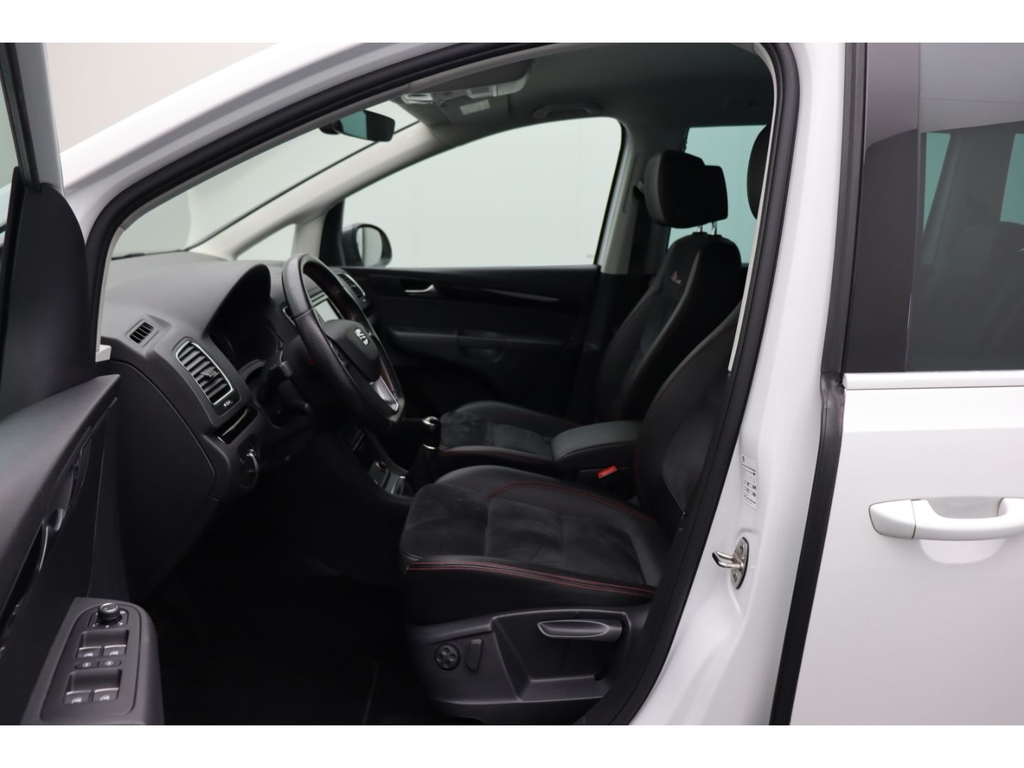Fahrzeugabbildung SEAT Alhambra FR-Line 7-Sitzer Kamera Elektr. Sitze