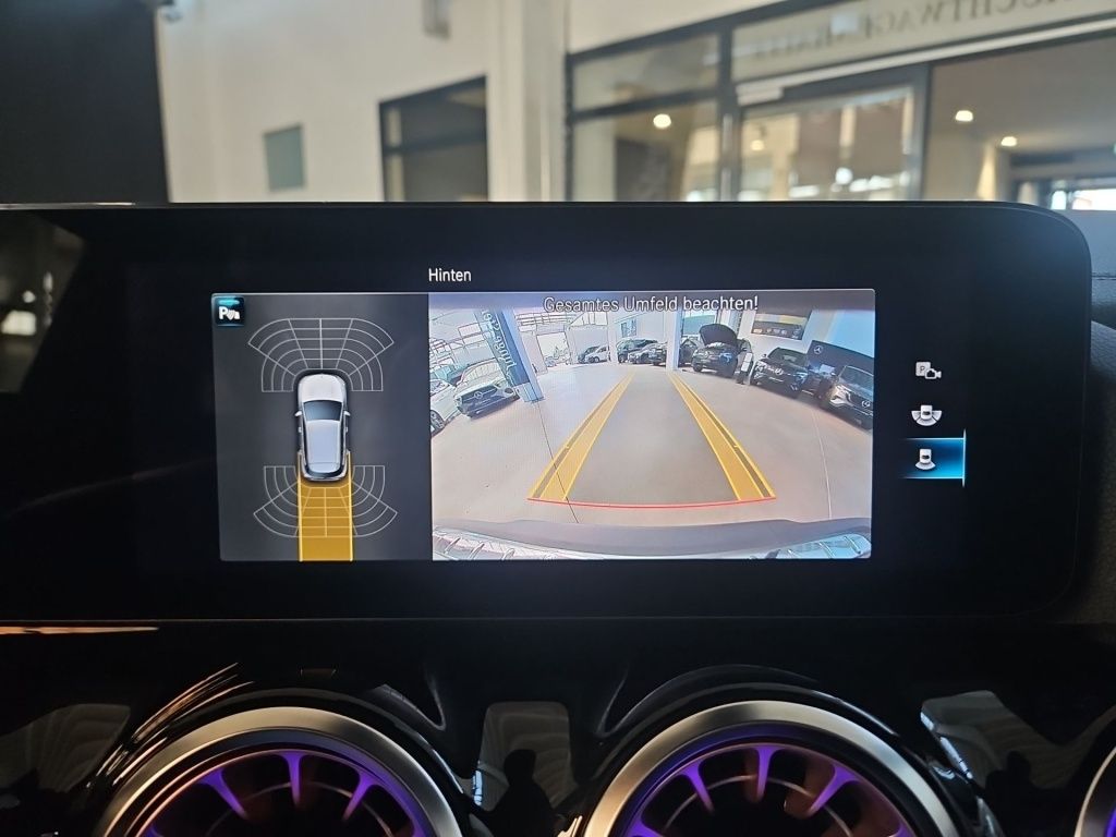 Fahrzeugabbildung Mercedes-Benz EQA 250+ ELECTRIC Navi LED Tempomat SHZ SpurH