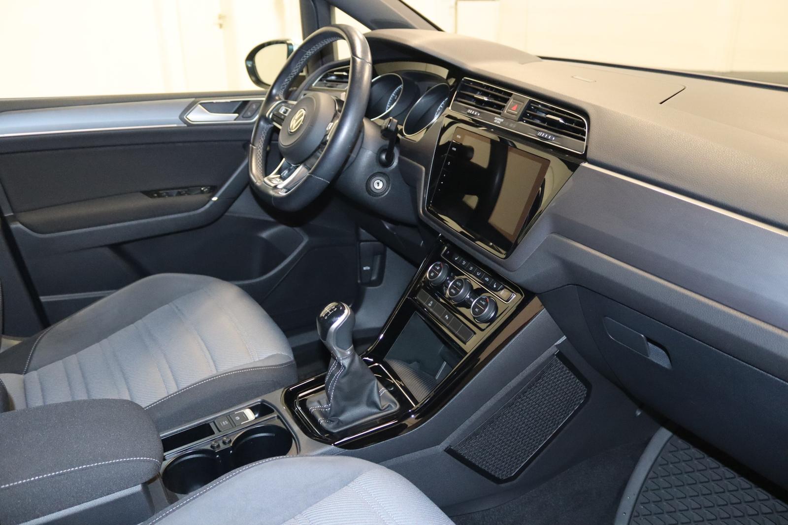 Volkswagen Touran 1.5 TSI 3x R-Line NAV-LED-ACC-4xSHZ-TOTW-, миниатюра 11