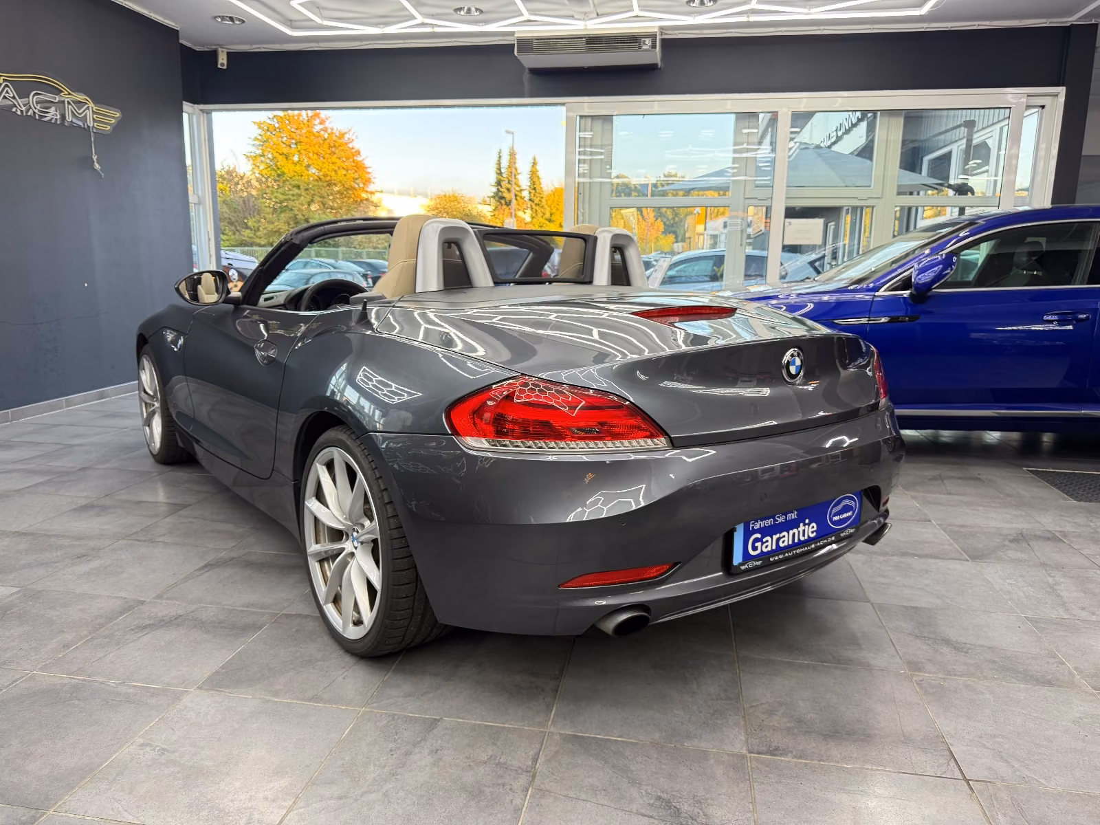 BMW Z4 sDrive35i 306 ch – Roadster – Boîte automatique – Cuir – Navigation