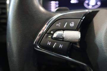 Skoda Karoq 2.0 TDI Ambition AID+KAM+LED+CARPLAY+ALU