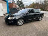 Volkswagen Passat Automatik - VW Passat Gebrauchtwagen in Kiel