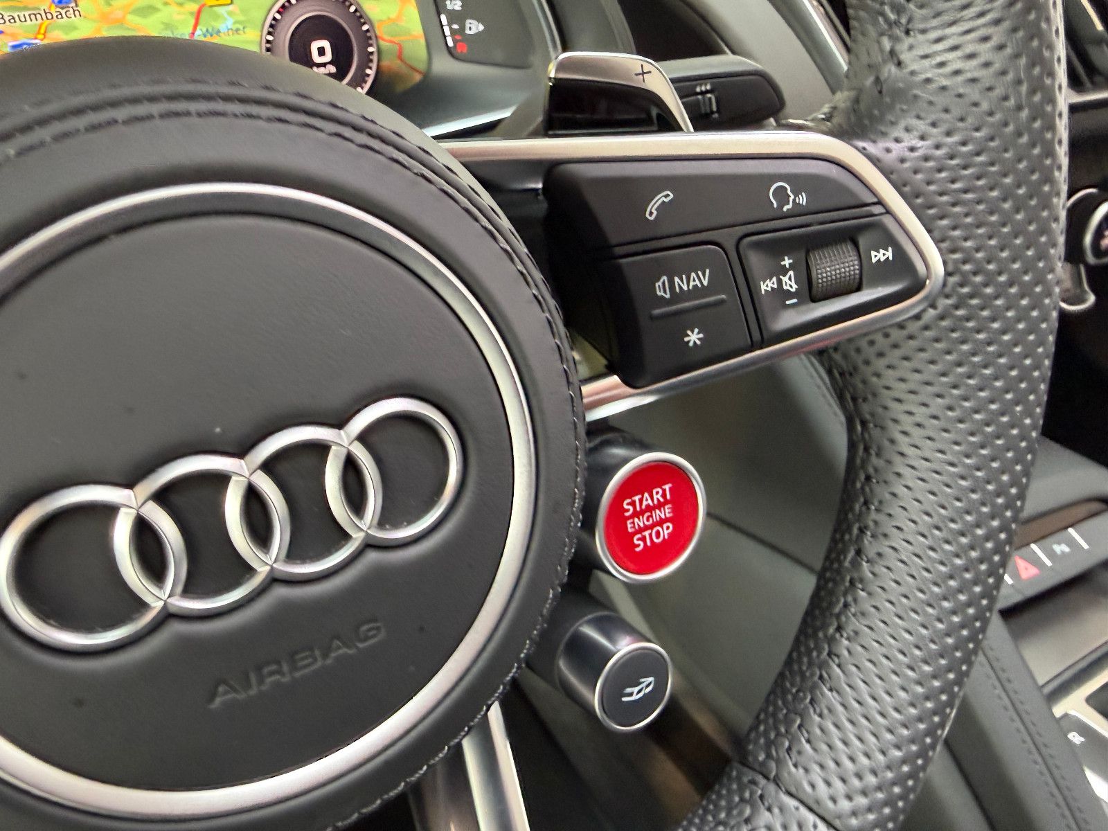 Fahrzeugabbildung Audi R8 Spyder 5.2 FSI RWD performance/BANG&OLUFSEN/