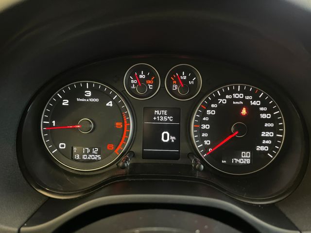MYAUTOCENTER – Gebraucht- und Jahreswagen mit Werkstattservice in Pfaffenhofen Audi A3 2.0 TDI Ambition *2. Hand*Klima*Tempomat*TÜV*