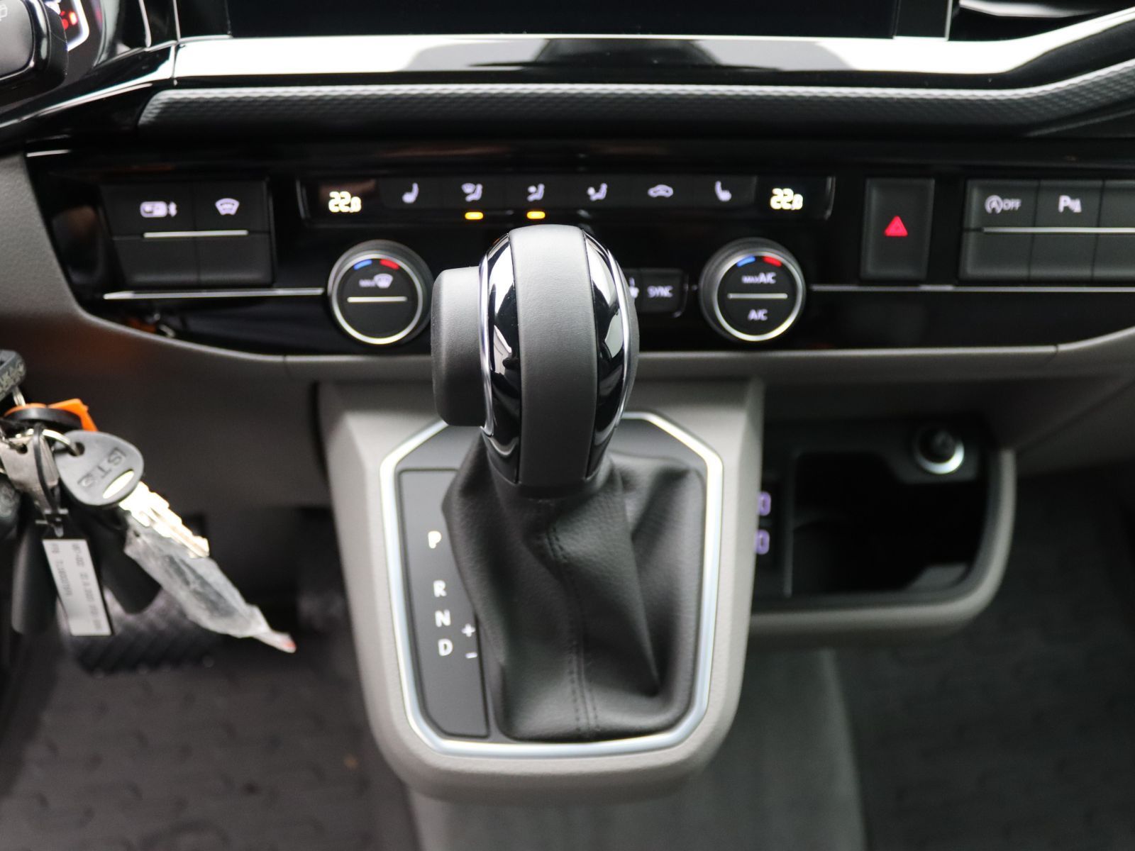 Volkswagen T6 California - Bild 18