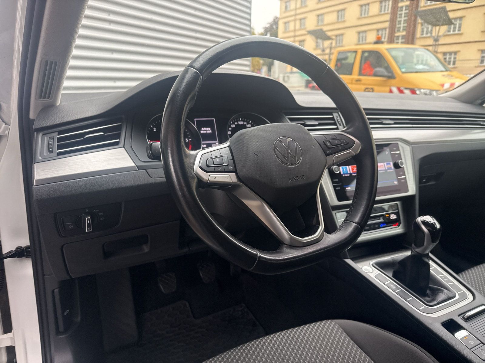 Fahrzeugabbildung Volkswagen Passat Variant 2.0 TDI LED NAVI KAMERA SHZ