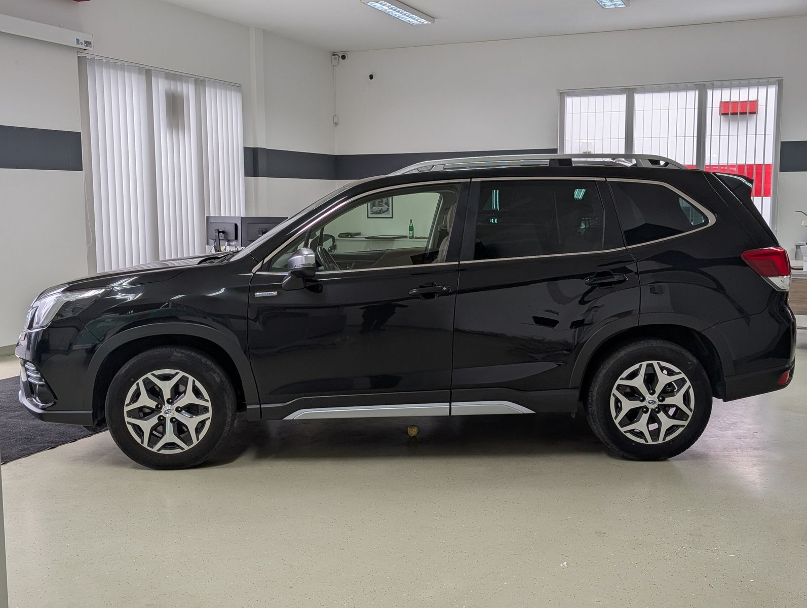 Fahrzeugabbildung Subaru Forester 2.0ie Executive ACC LED PANO KAM LEDER