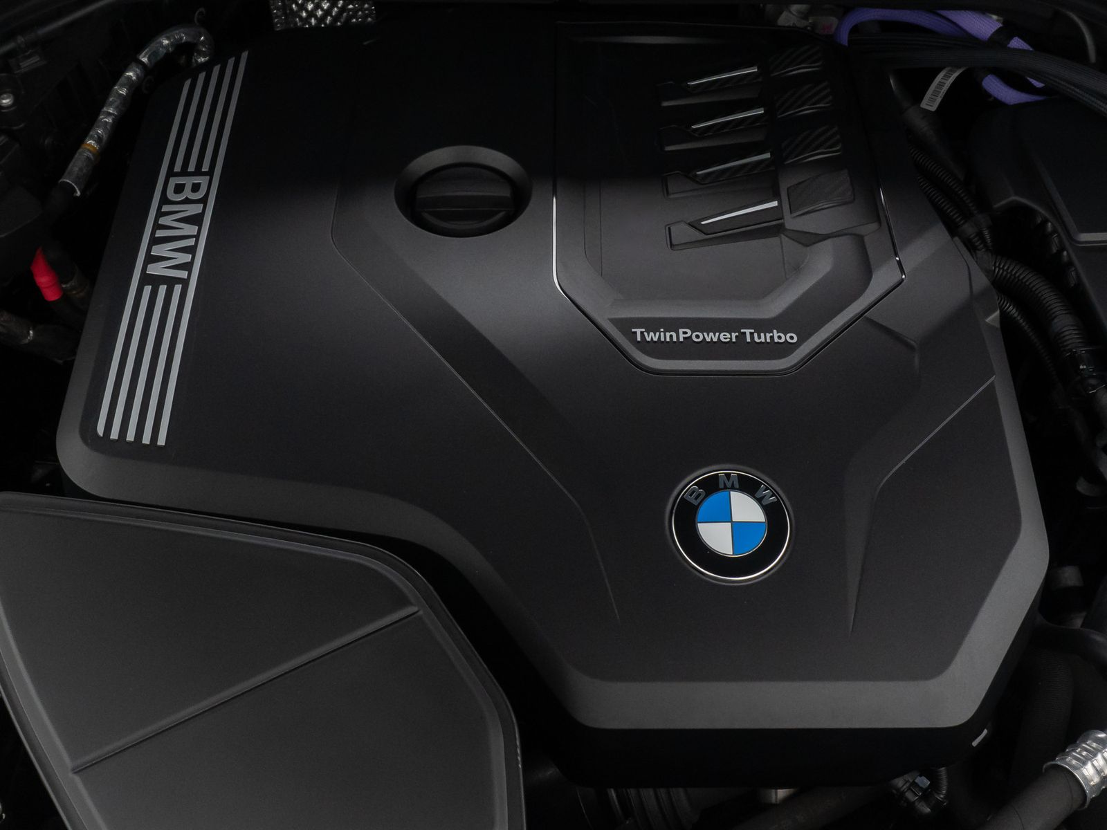 Fahrzeugabbildung BMW X4 xD20i 360&deg; DAB CockpitPlus WLAN LED M Sport