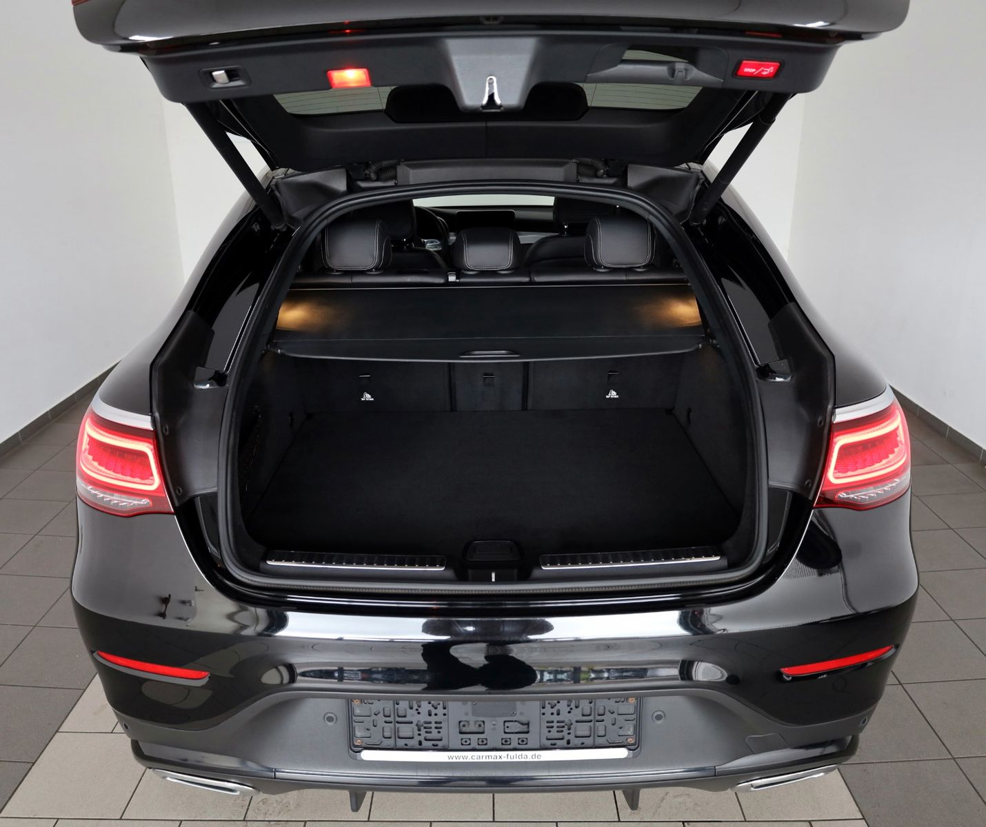 Fahrzeugabbildung Mercedes-Benz GLC 400d Coupe 4M,AMG line,Night-Pak,360°,SD,AHK