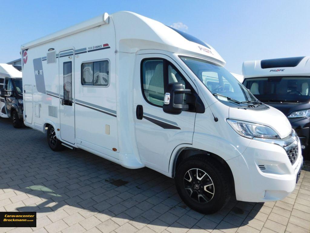 Pilote Pacific P696D Evidence sofort verfügbar