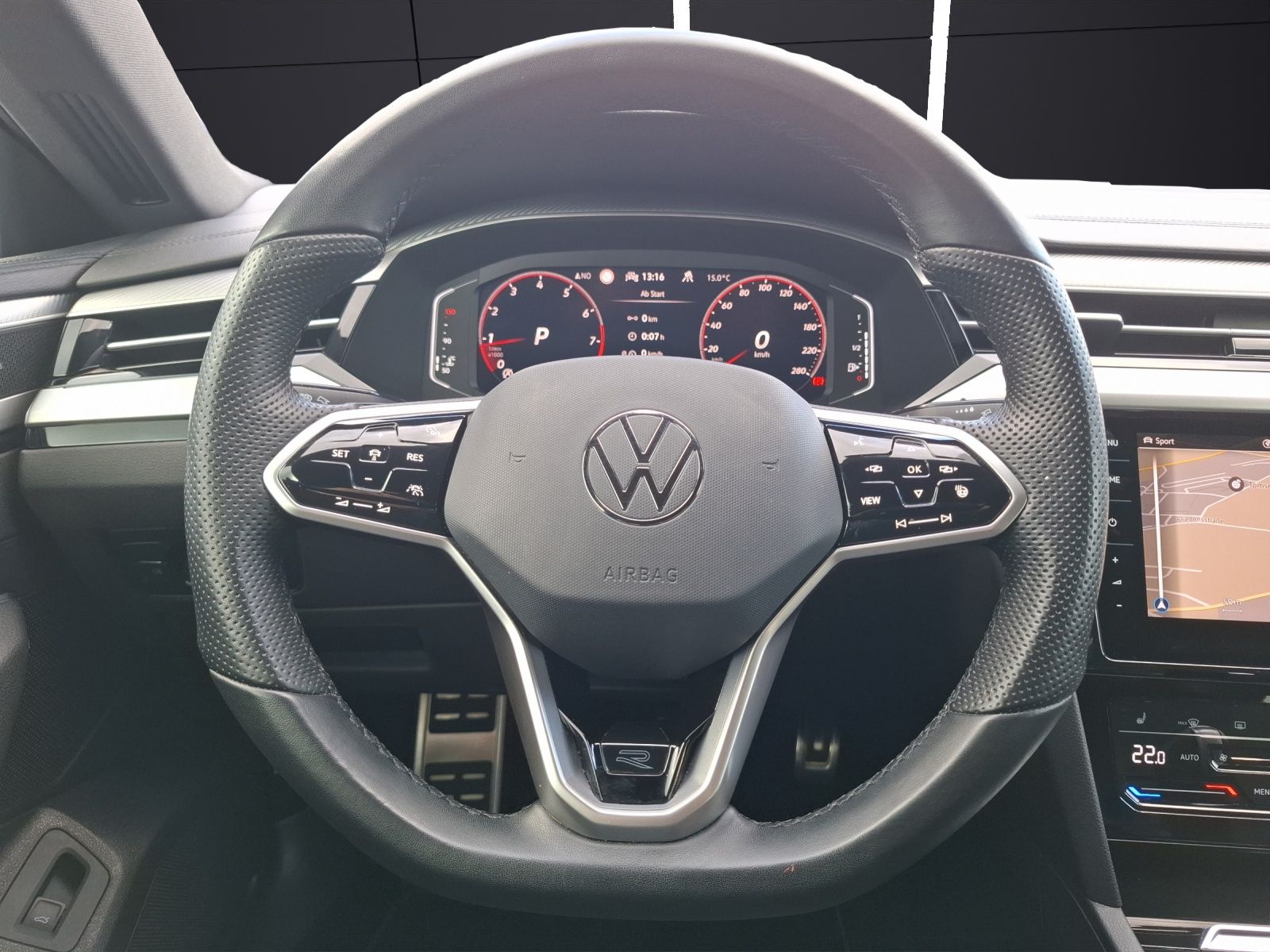 Fahrzeugabbildung Volkswagen Arteon SB TSI R-Line DSG LED Navi AID Pano Harma
